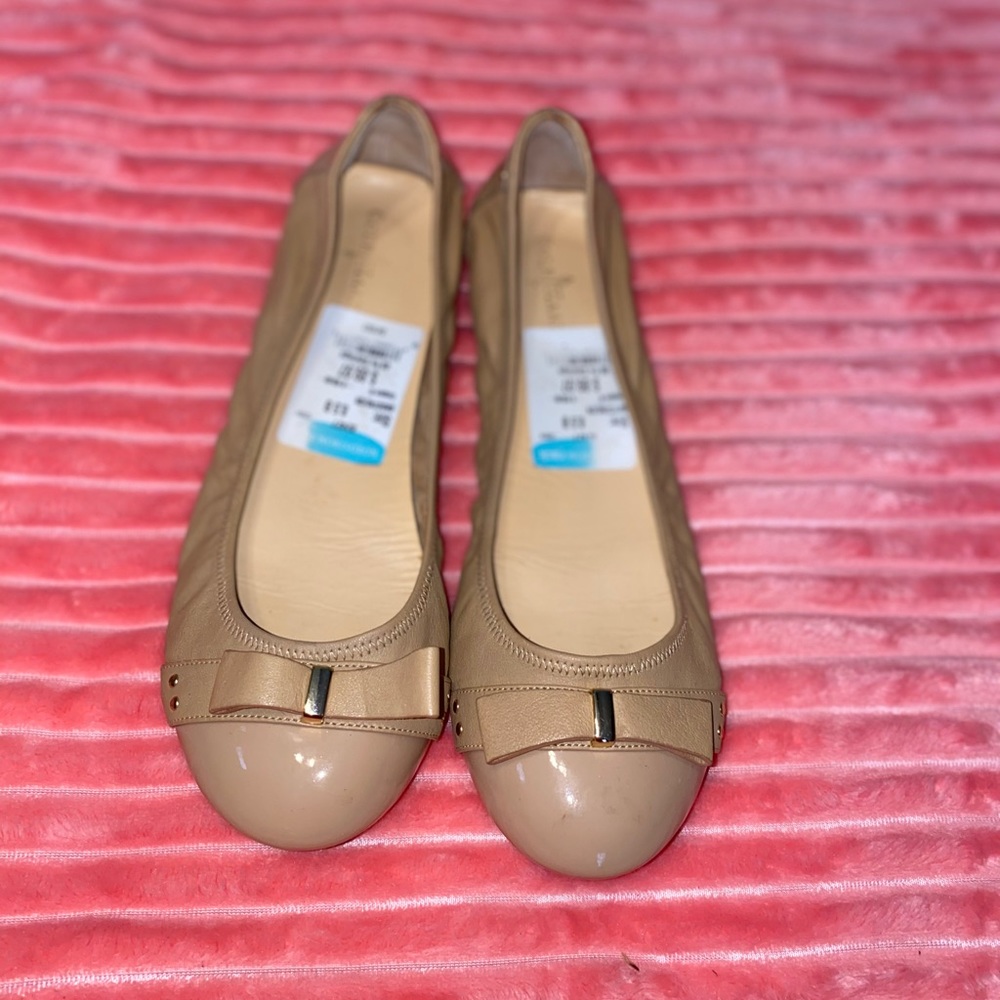Nude Flat
